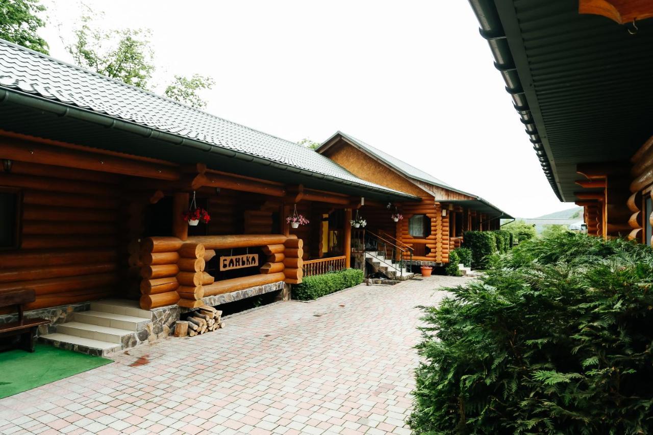 Chudodievo in Chynadievo Mini-Hotel Chynadiyovo Buitenkant foto